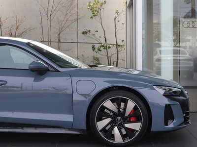 2024 AUDI E-TRON GT QUATTRO — миниатюра 46