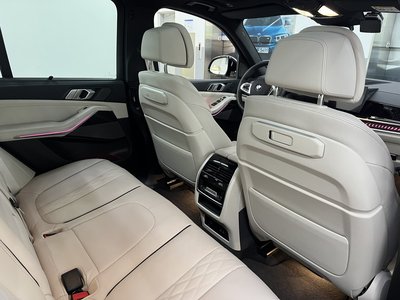 2026 BMW X5 缩略图 18