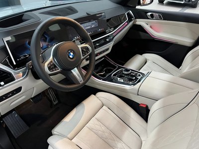 صورة 10 لـ 2026 BMW X5