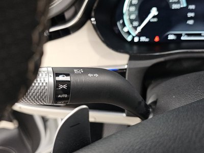 2023 Genesis GV70 — миниатюра 27