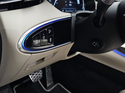 2023 Genesis GV70 — миниатюра 30
