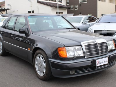 MERCEDES-BENZ E-CLASS - 3