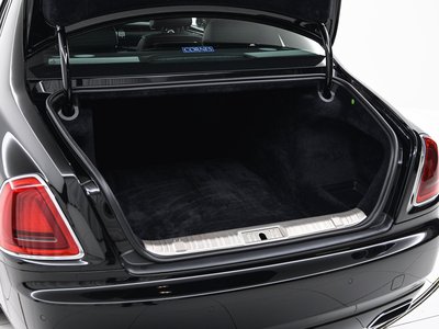 ROLLS-ROYCE GHOST - 10