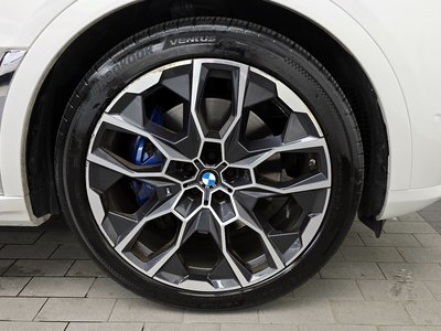 BMW X7 - 8