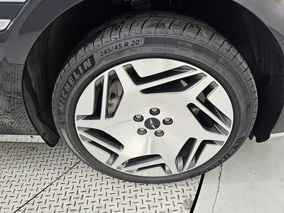 صورة 6 لـ 2023 Genesis G90 (RS4)