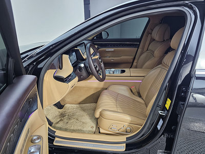 صورة 5 لـ 2023 Genesis G90 (RS4)