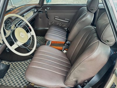 MERCEDES-BENZ SL - 9