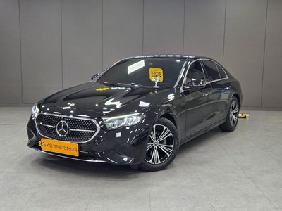 MERCEDES-BENZ E-CLASS