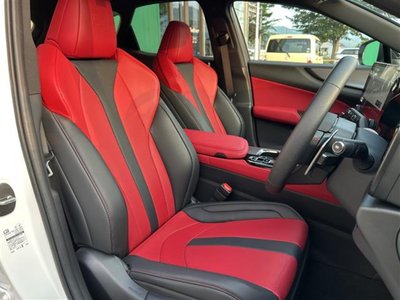 2025 Lexus NX 缩略图 13