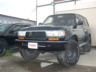 TOYOTA LAND CRUISER 80