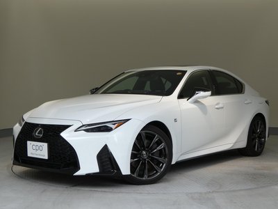 LEXUS IS - 1