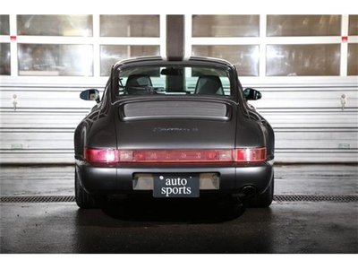 PORSCHE 911 - 10
