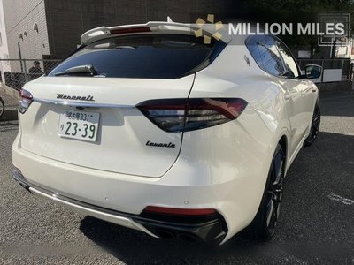 MASERATI LEVANTE - 10