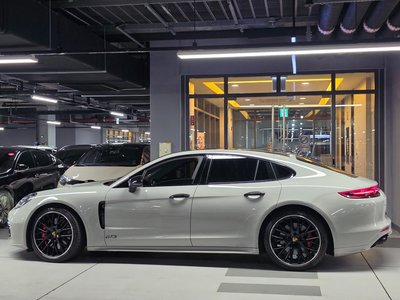 2020 Porsche PANAMERA 照片 2