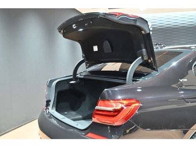 2020 BMW 7 SERIES thumbnail 32
