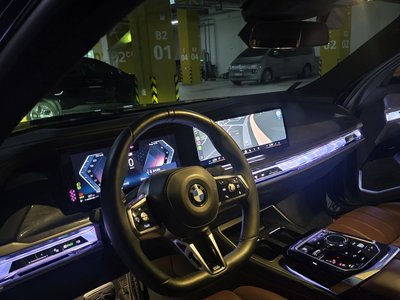 BMW 7 SERIES - 9