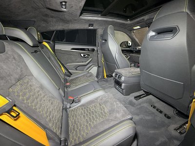2025 Lamborghini URUS thumbnail 21