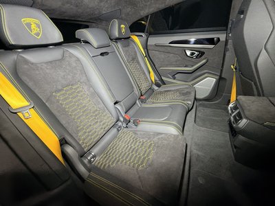 2025 Lamborghini URUS thumbnail 22