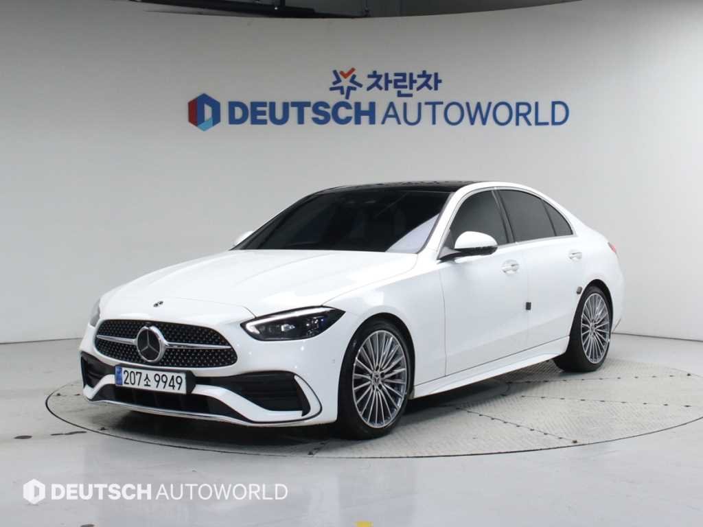 MERCEDES-BENZ C-CLASS - View 1