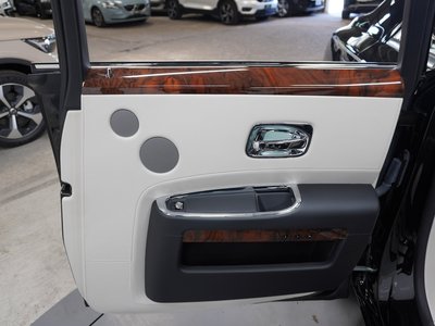 2017 ROLLS-ROYCE GHOST 缩略图 50