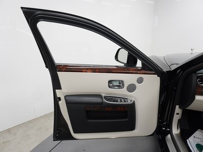 2017 ROLLS-ROYCE GHOST 缩略图 41