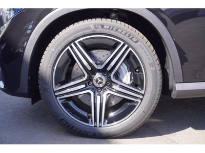 MERCEDES-BENZ GLC - 8
