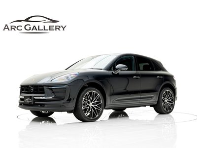PORSCHE MACAN - 1