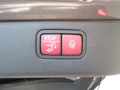 MERCEDES-BENZ C-CLASS - 7