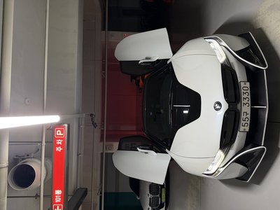 صورة 2 لـ 2016 BMW I8