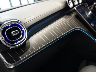 2025 MERCEDES-BENZ C-CLASS — миниатюра 42