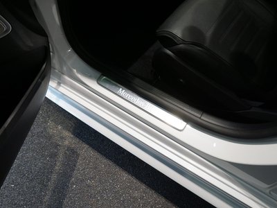 2025 MERCEDES-BENZ C-CLASS — миниатюра 40