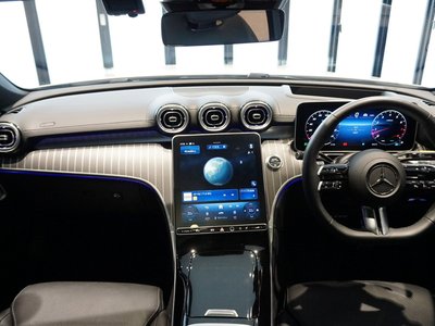 2025 MERCEDES-BENZ C-CLASS — миниатюра 13