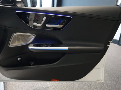 2025 MERCEDES-BENZ C-CLASS — миниатюра 31