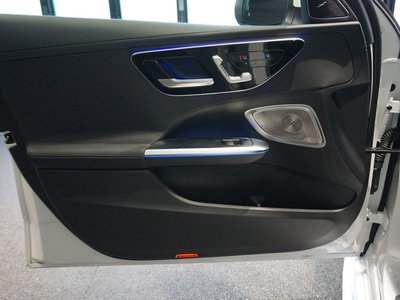 2025 MERCEDES-BENZ C-CLASS — миниатюра 38