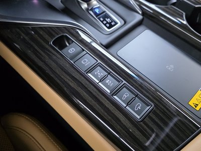 2025 Lexus LX — миниатюра 37