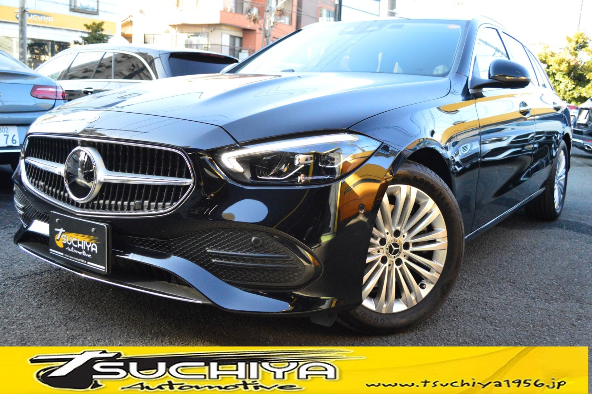 MERCEDES-BENZ C-CLASS - View 1