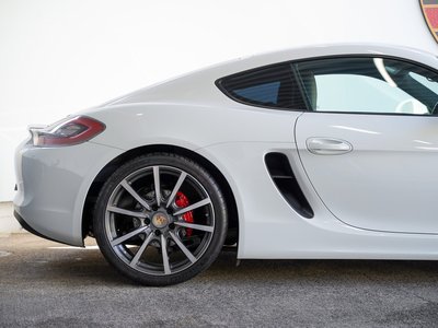 PORSCHE CAYMAN - 10