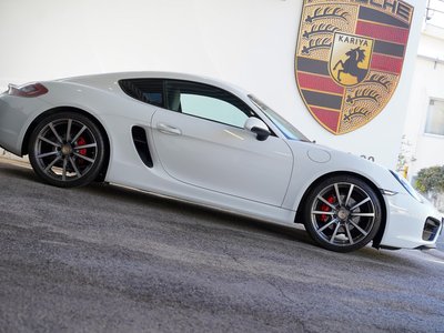 PORSCHE CAYMAN - 8
