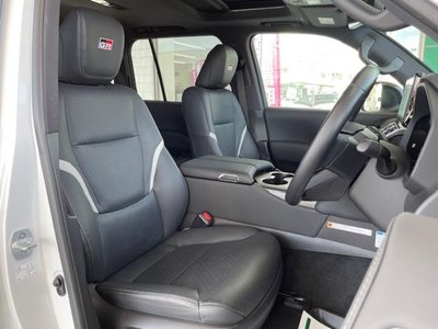 TOYOTA LAND CRUISER 300 - 10