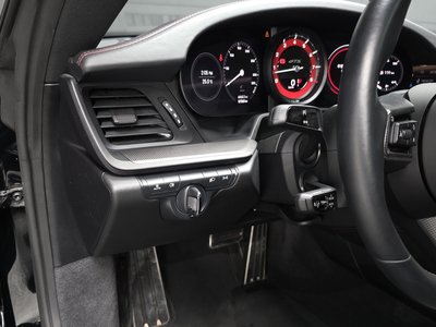 صورة مصغرة 12 لـ 2023 Porsche 911