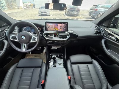 صورة 4 لـ 2025 BMW X4
