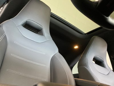 MERCEDES-BENZ CLA - 10