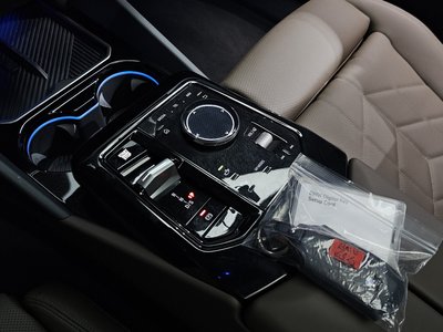 2025 BMW 5 SERIES 缩略图 12