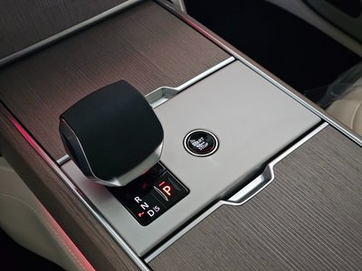 2026 LAND Rover RANGE ROVER — миниатюра 13