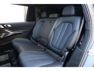 2020 BMW X7 — миниатюра 49
