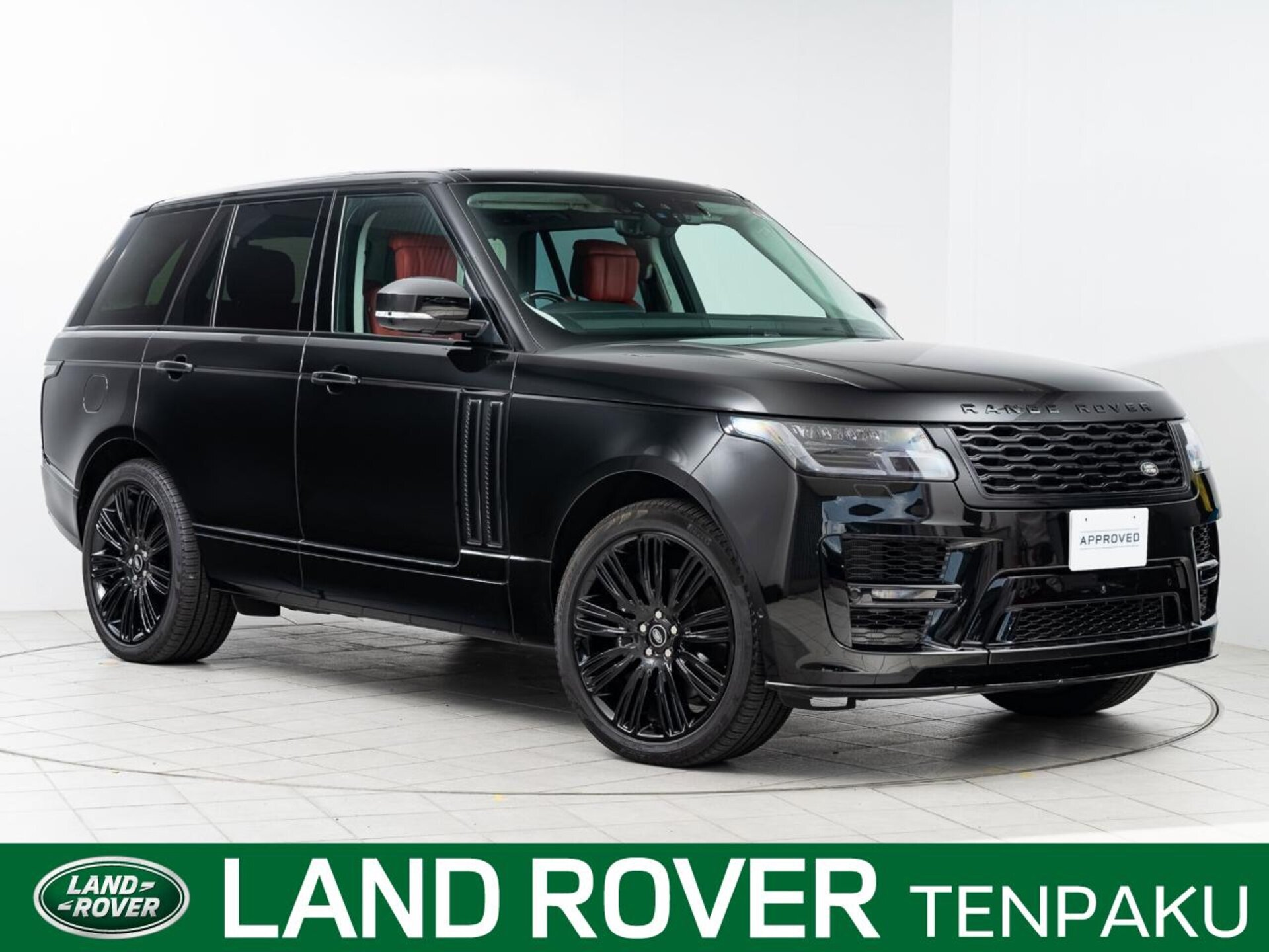 LAND ROVER RANGE ROVER - View 1