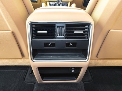 صورة مصغرة 57 لـ 2021 Porsche CAYENNE
