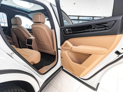صورة مصغرة 53 لـ 2021 Porsche CAYENNE