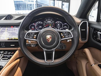 صورة مصغرة 38 لـ 2021 Porsche CAYENNE