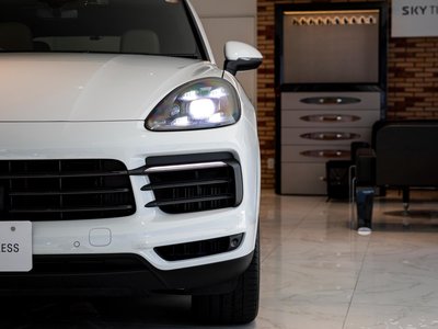 2021 Porsche CAYENNE 照片 2